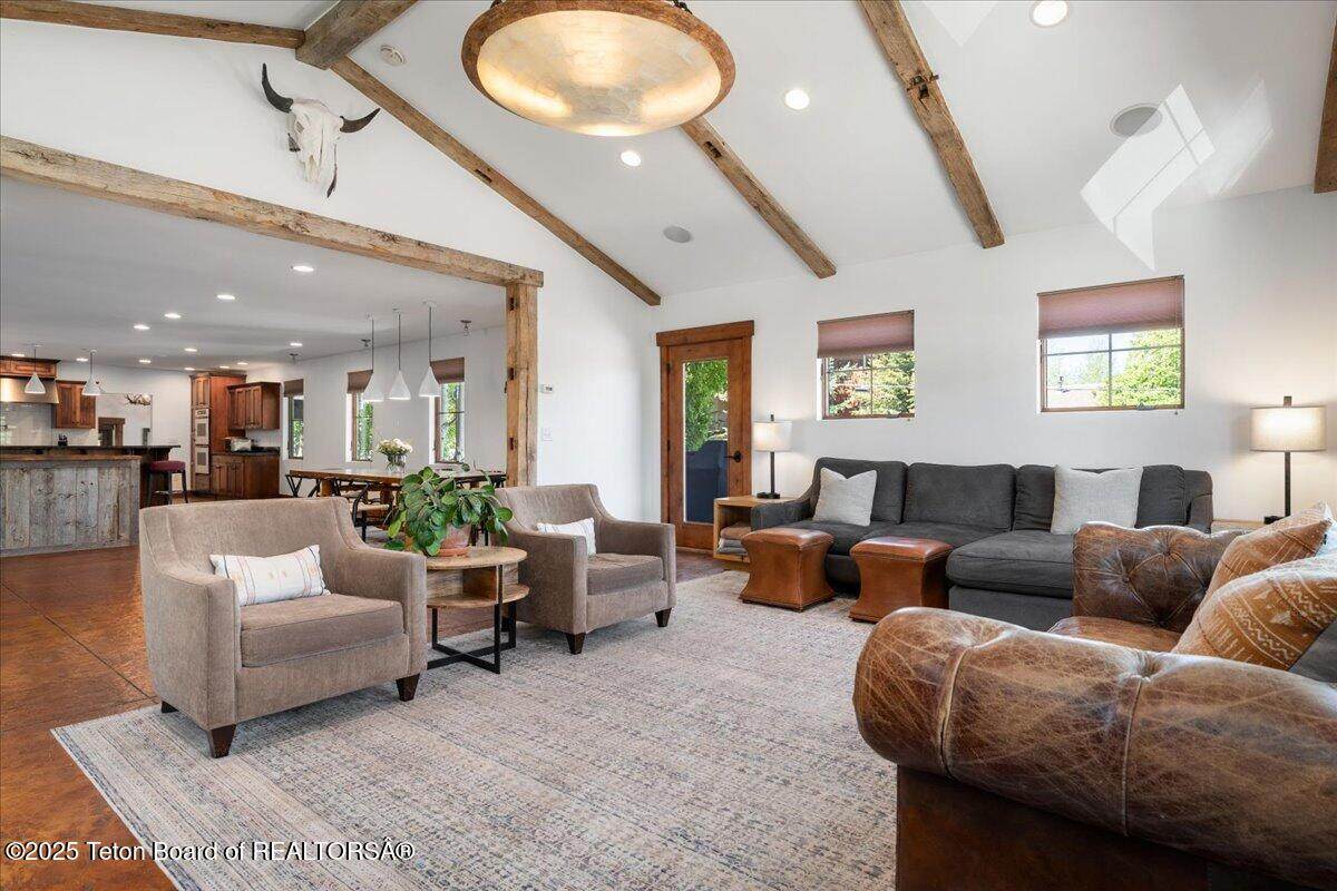 605 Cache Creek Dr - Photo 1