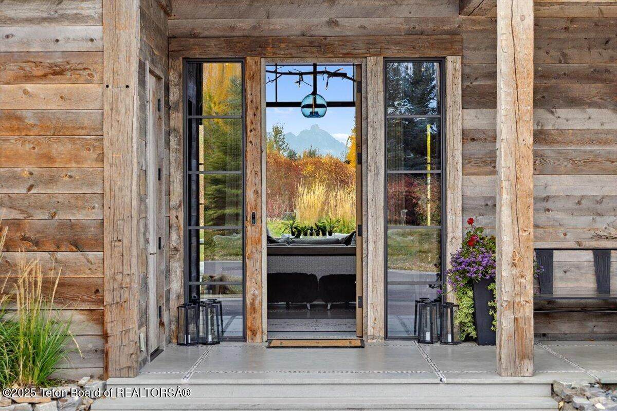 2340 Blue Crane Drive - Photo 1