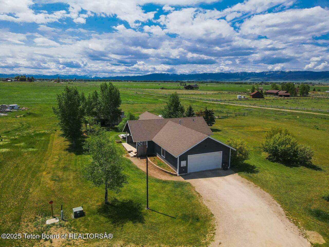 https://bt-photos.global.ssl.fastly.net/teton/orig_boomver_1_25-1485-2.jpg