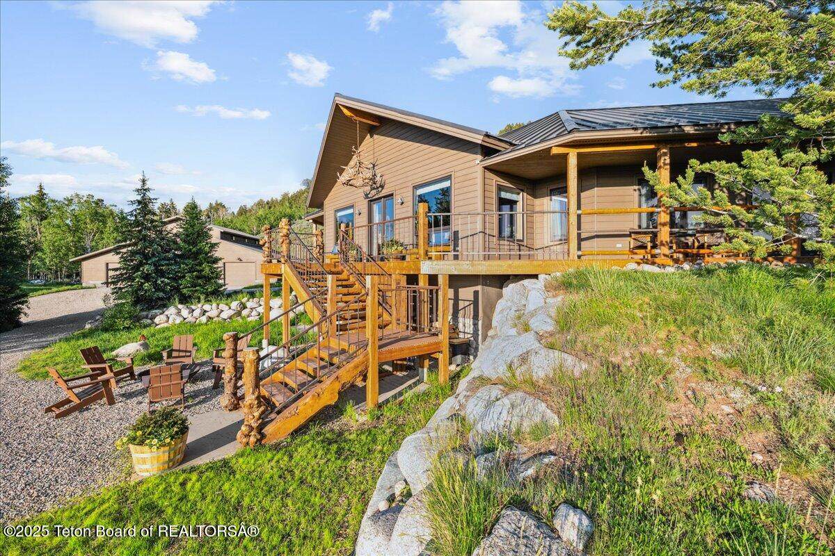 https://bt-photos.global.ssl.fastly.net/teton/orig_boomver_1_25-1709-2.jpg