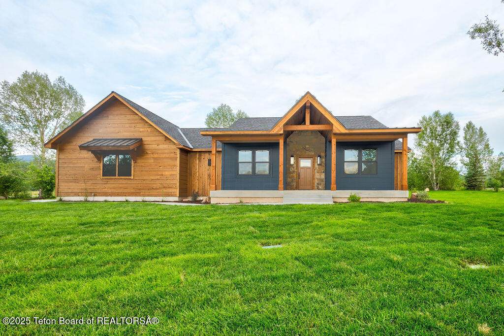 245 Pond Drive - Photo 1