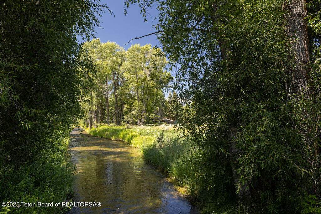 https://bt-photos.global.ssl.fastly.net/teton/orig_boomver_1_25-2090-2.jpg