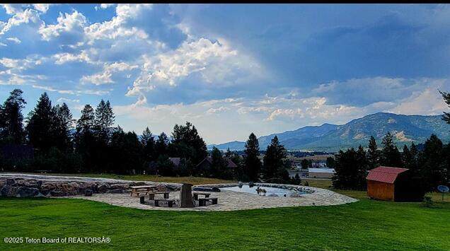 https://bt-photos.global.ssl.fastly.net/teton/orig_boomver_1_25-2124-2.jpg