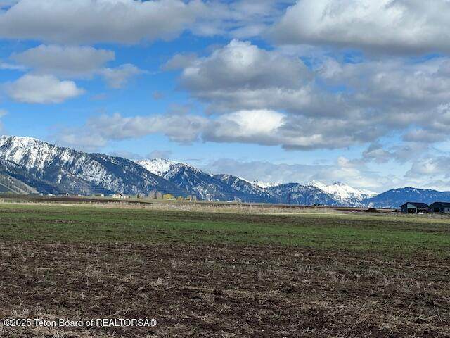 https://bt-photos.global.ssl.fastly.net/teton/orig_boomver_1_25-894-2.jpg