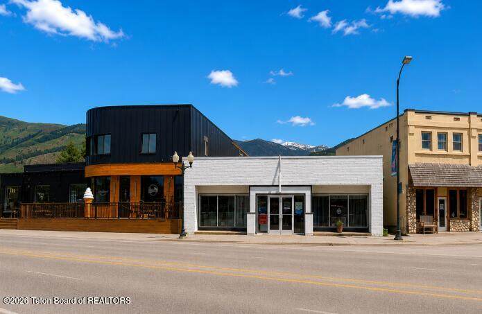 419 Washington Street - Photo 1
