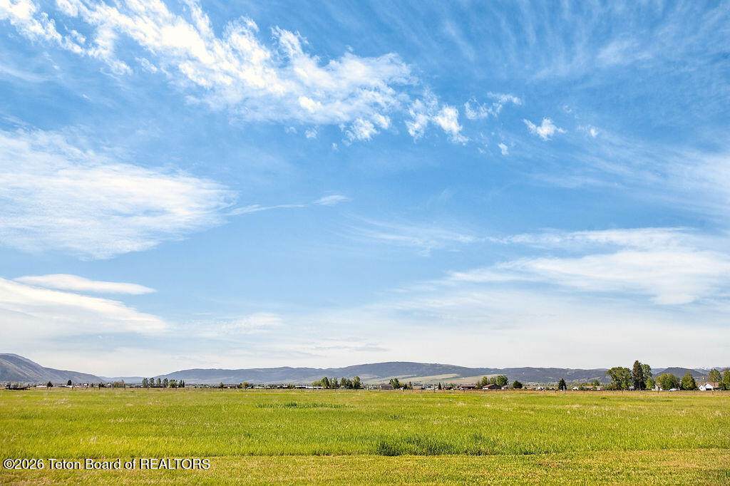 https://bt-photos.global.ssl.fastly.net/teton/orig_boomver_1_26-1345-2.jpg