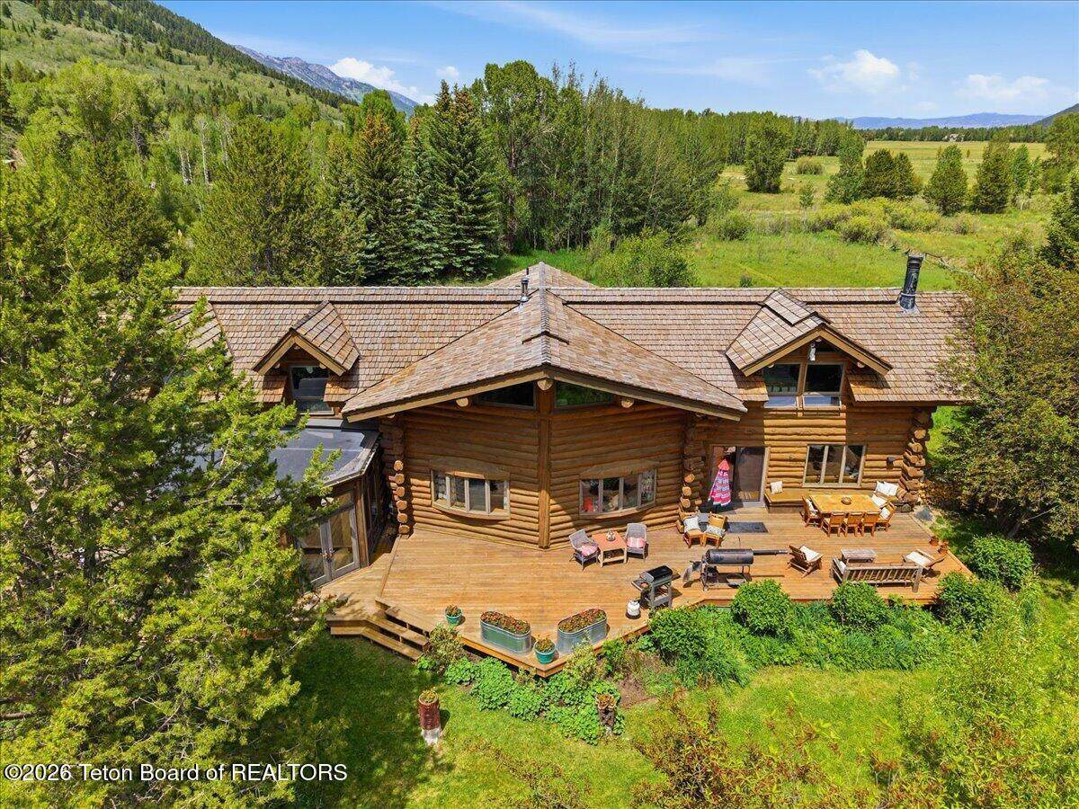 https://bt-photos.global.ssl.fastly.net/teton/orig_boomver_1_26-1518-2.jpg