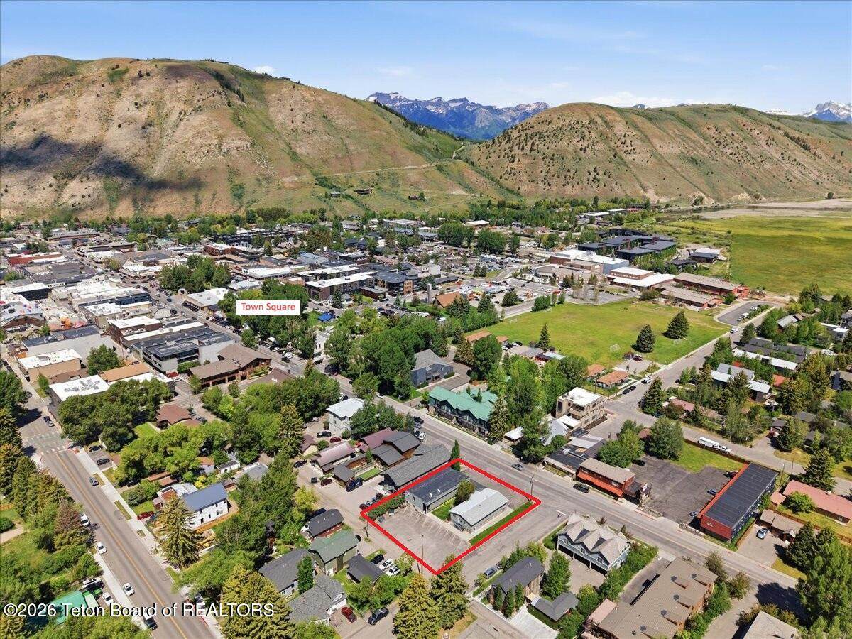https://bt-photos.global.ssl.fastly.net/teton/orig_boomver_1_26-1699-2.jpg