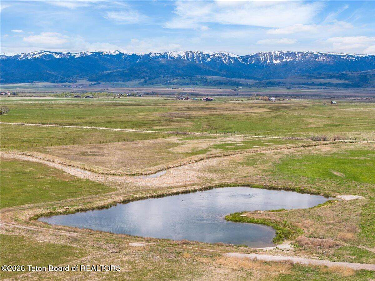 https://bt-photos.global.ssl.fastly.net/teton/orig_boomver_1_26-1833-2.jpg