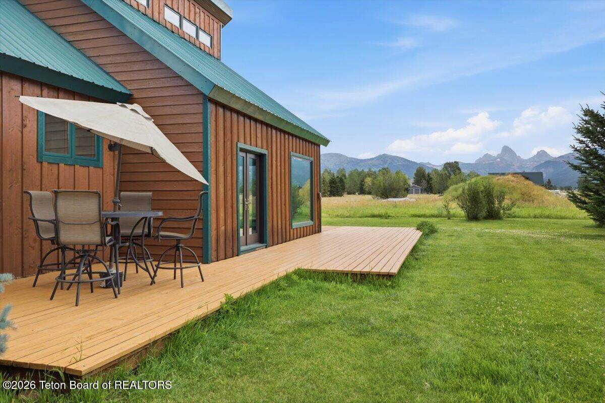 https://bt-photos.global.ssl.fastly.net/teton/orig_boomver_1_26-1894-2.jpg