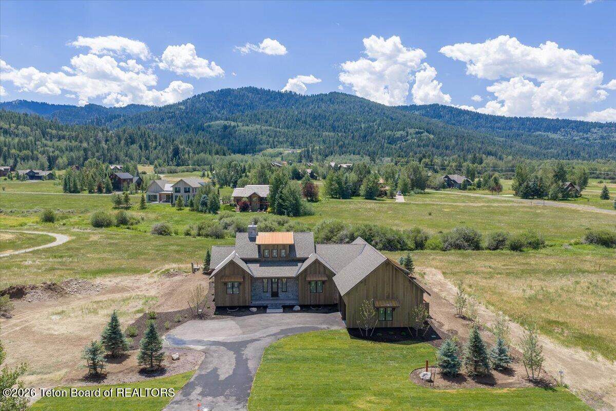 https://bt-photos.global.ssl.fastly.net/teton/orig_boomver_1_26-1995-2.jpg