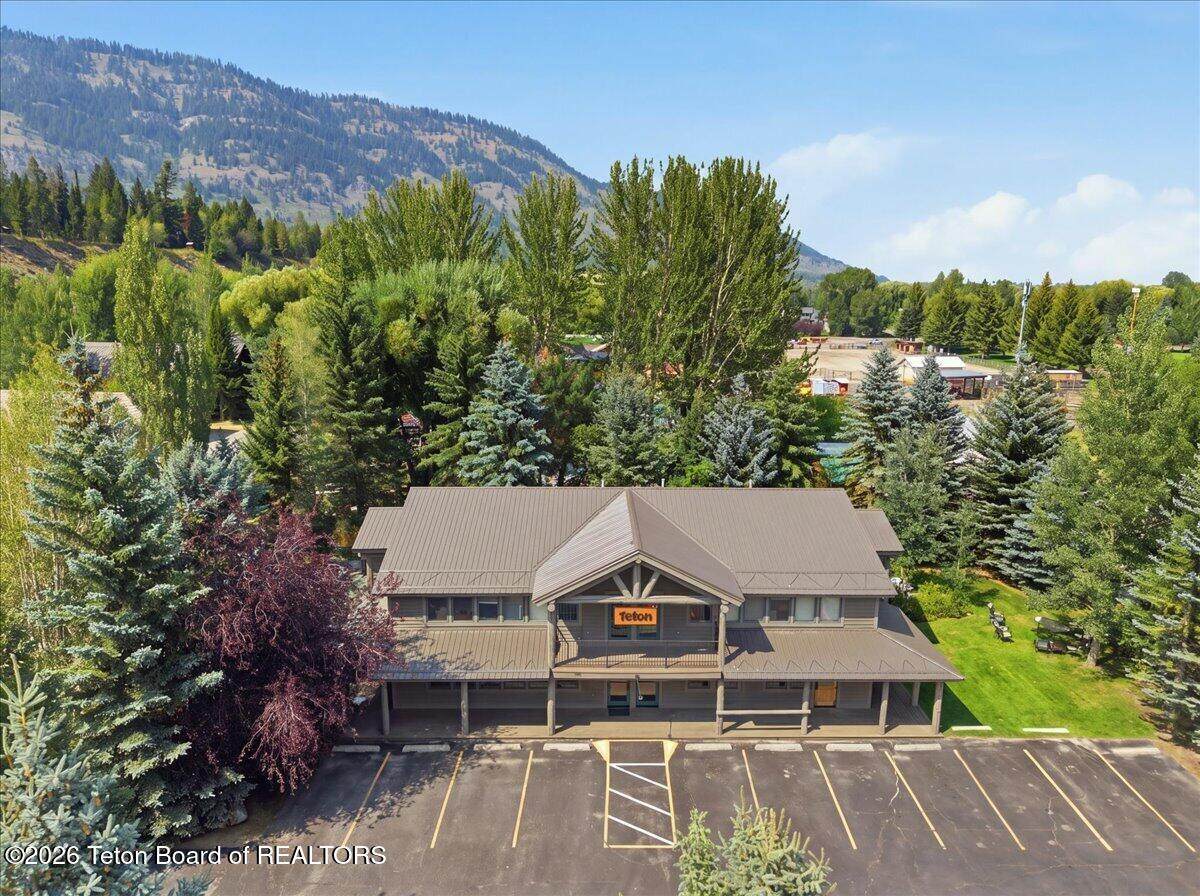 1260 West Street - Photo 1