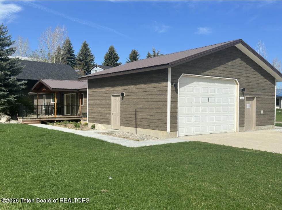508 Three  Rivers Drive - Photo 1