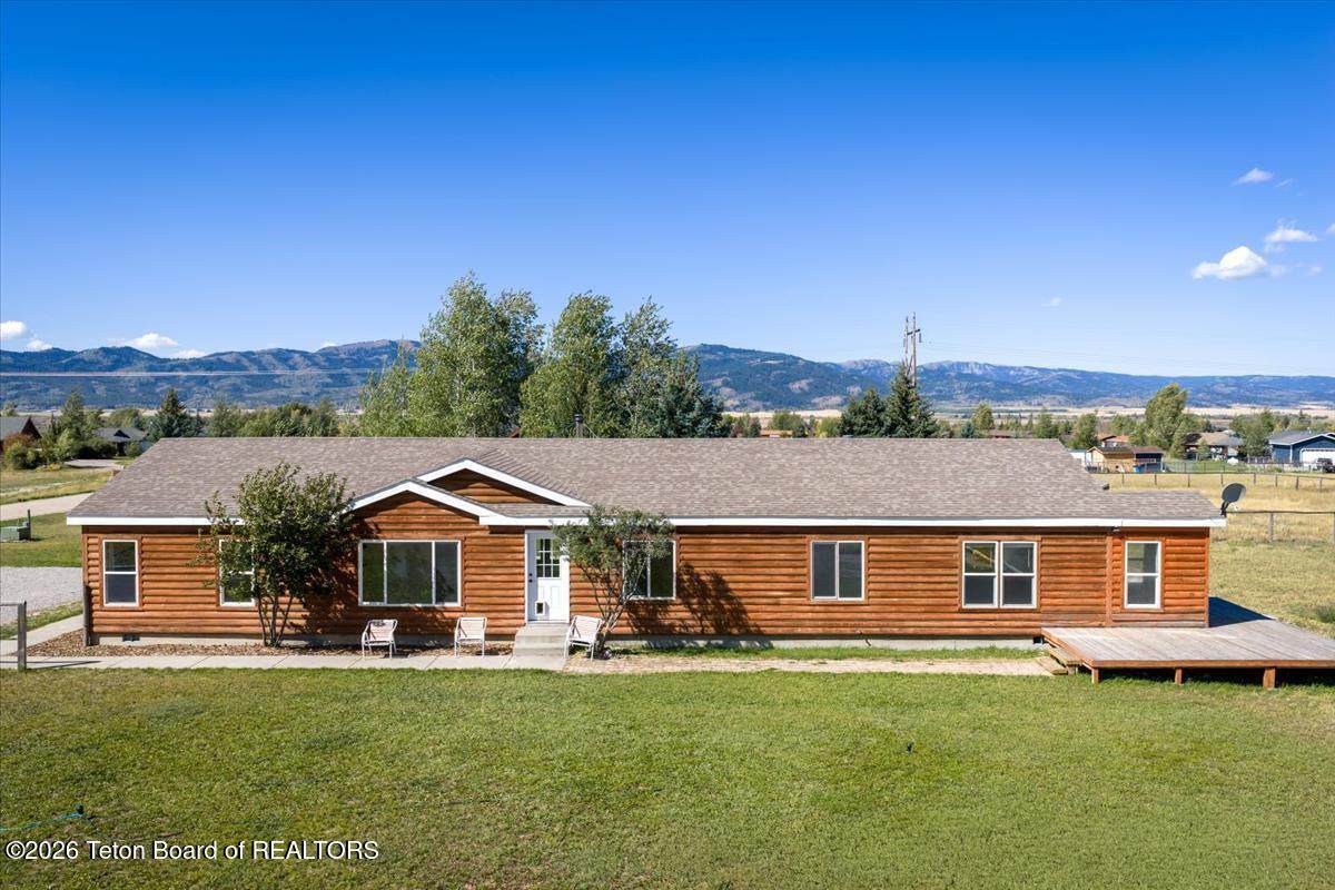 https://bt-photos.global.ssl.fastly.net/teton/orig_boomver_1_26-2405-2.jpg