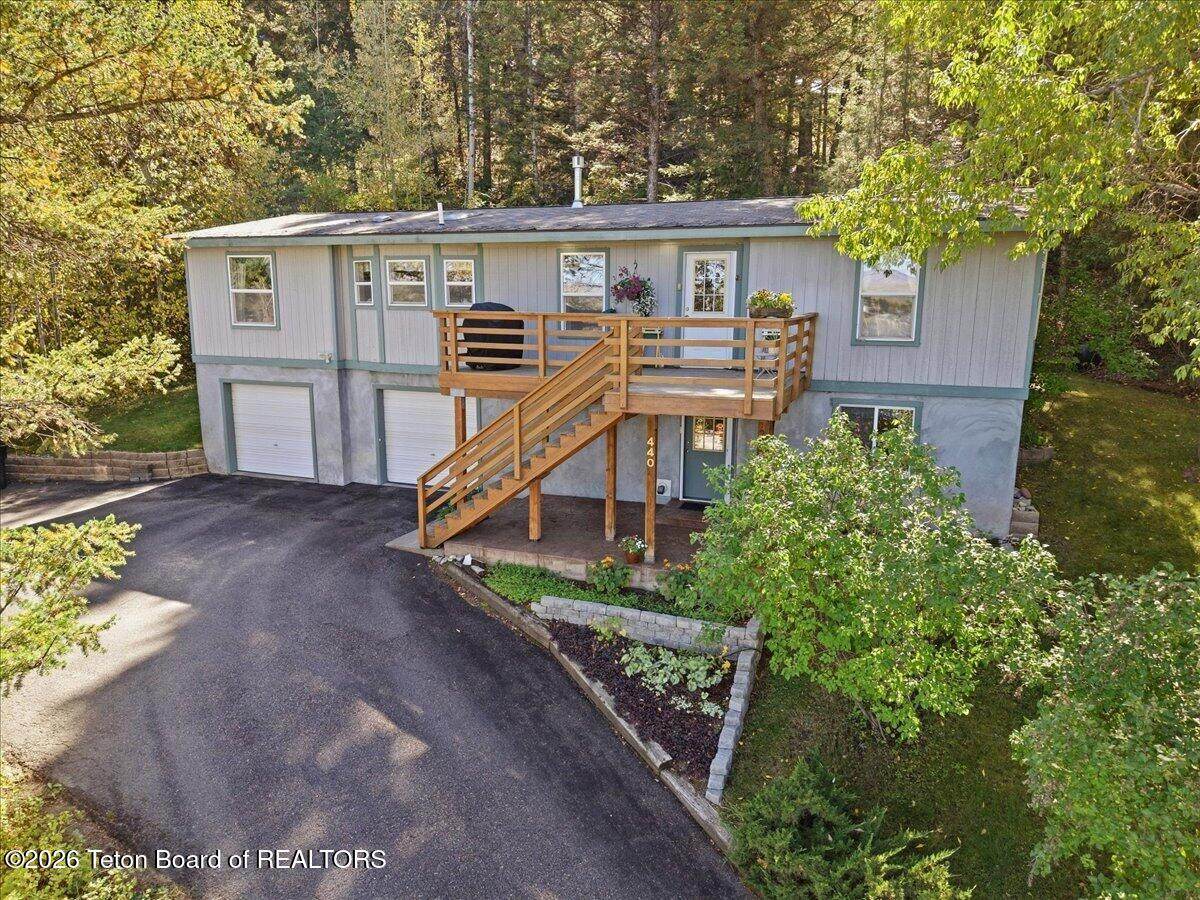 440 Wister Avenue - Photo 1
