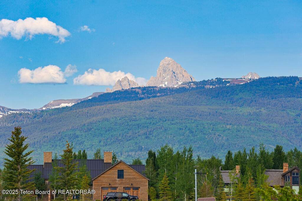 https://bt-photos.global.ssl.fastly.net/teton/orig_boomver_1_26-501-2.jpg