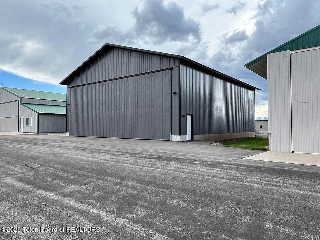 19 Airport Road - Photo 1