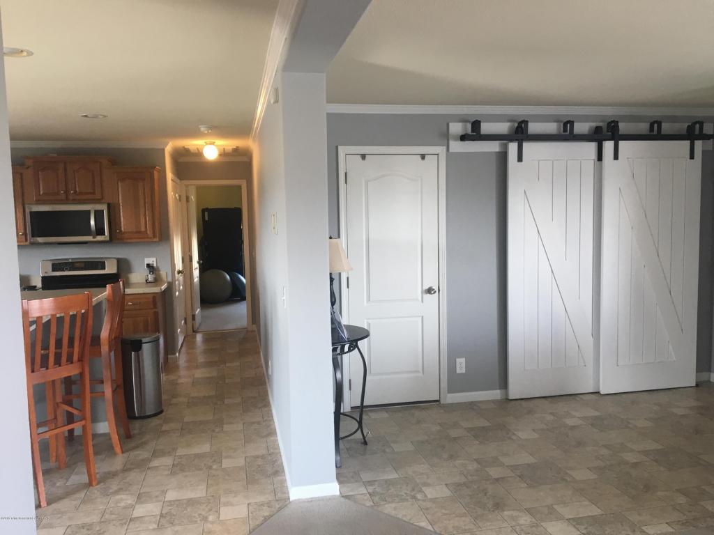 21 Indianwood Trail - Photo 1