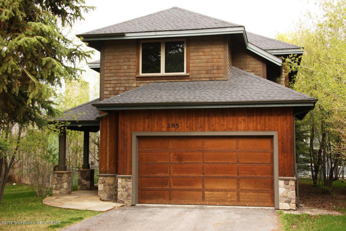 285 Moran - Photo 1