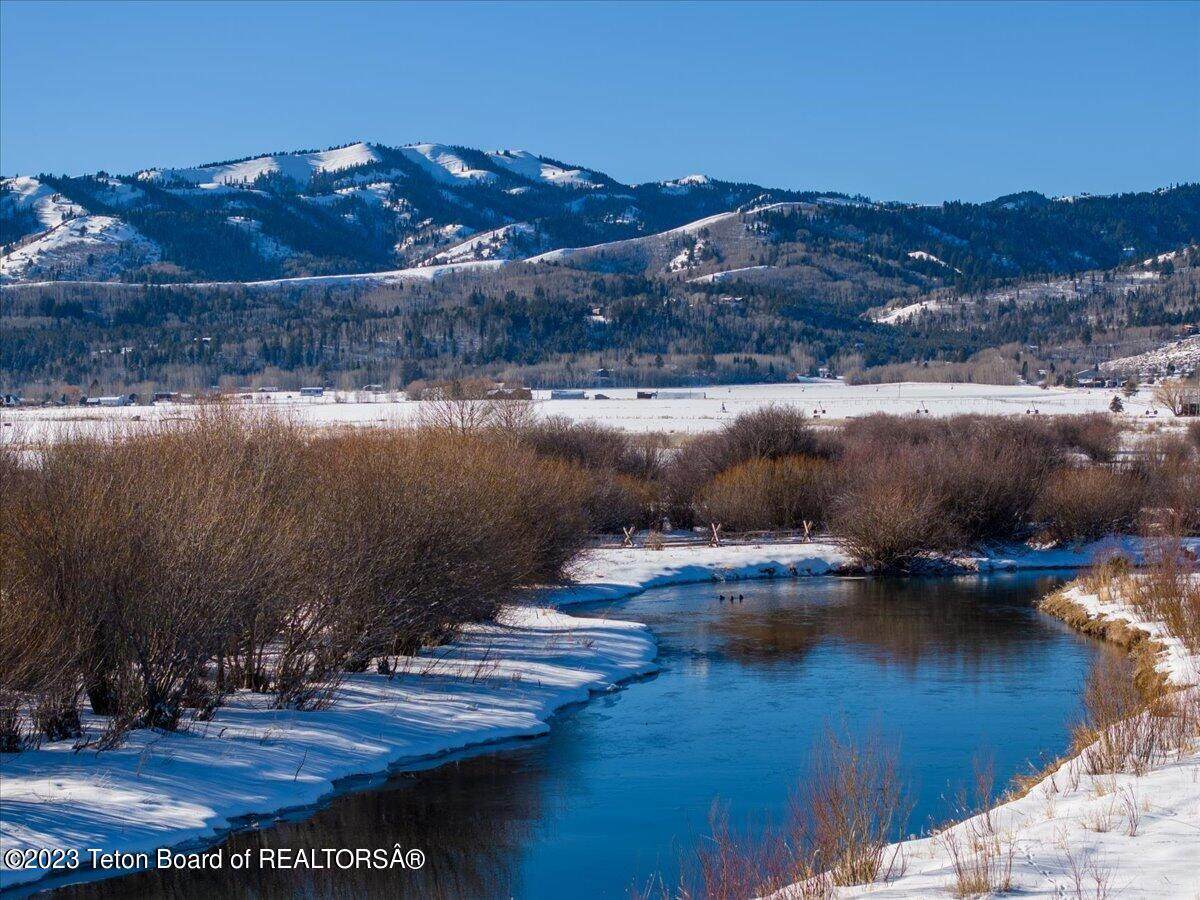 https://bt-photos.global.ssl.fastly.net/teton/orig_boomver_2_23-2667-2.jpg