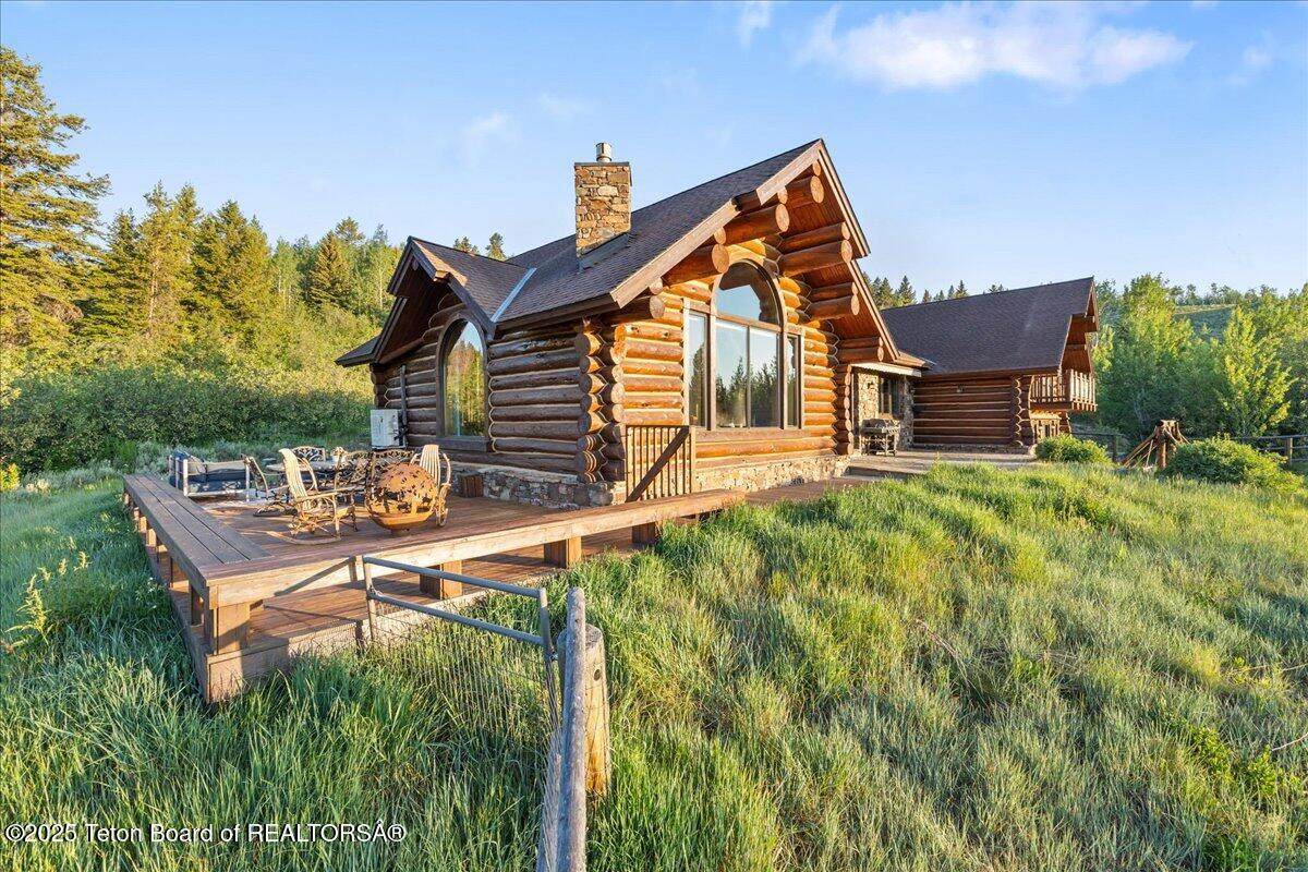 https://bt-photos.global.ssl.fastly.net/teton/1280_boomver_2_25-1480-2.jpg