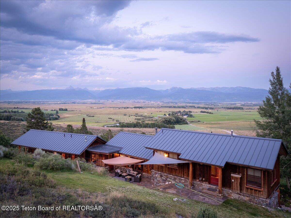 https://bt-photos.global.ssl.fastly.net/teton/orig_boomver_2_25-1877-2.jpg