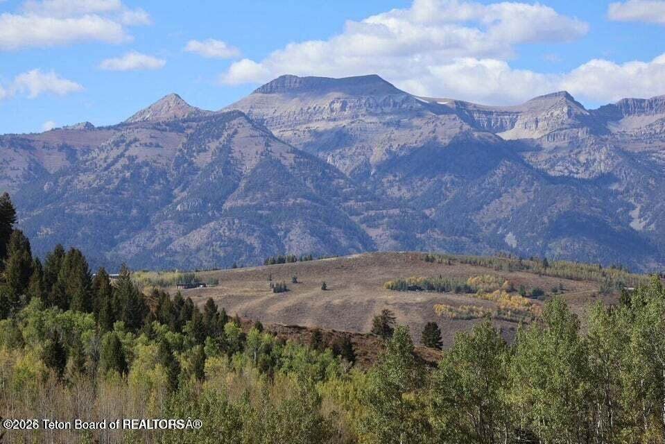 405 Saddle Butte Drive - Photo 1