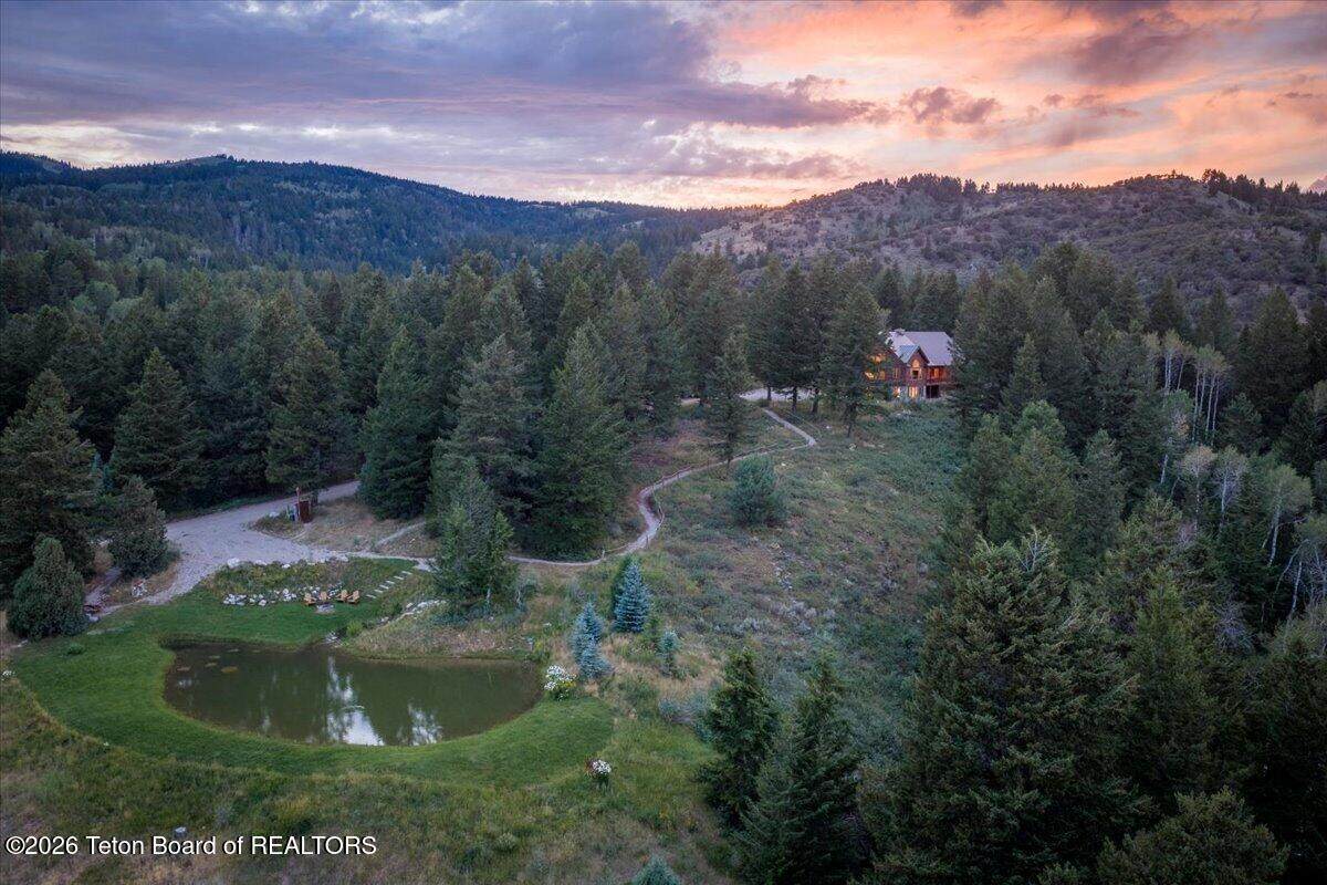 https://bt-photos.global.ssl.fastly.net/teton/orig_boomver_2_26-1315-2.jpg