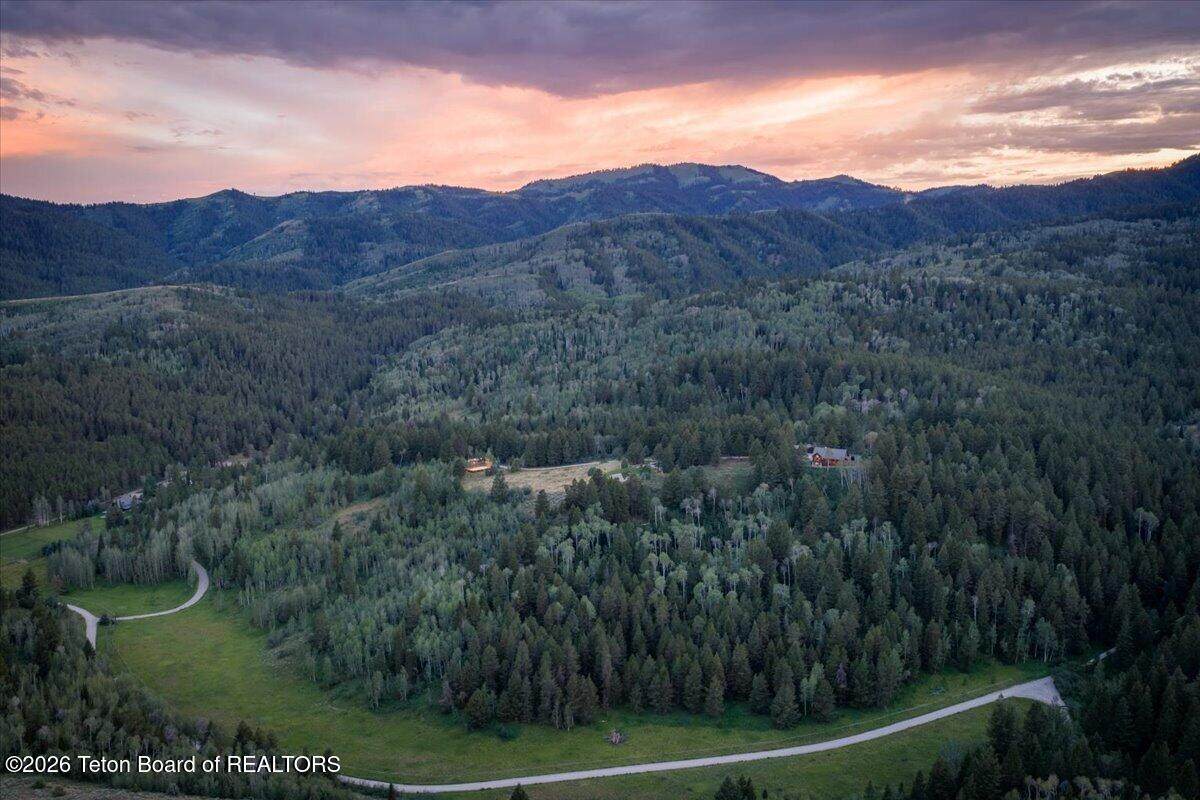 https://bt-photos.global.ssl.fastly.net/teton/orig_boomver_2_26-1315-2.jpg