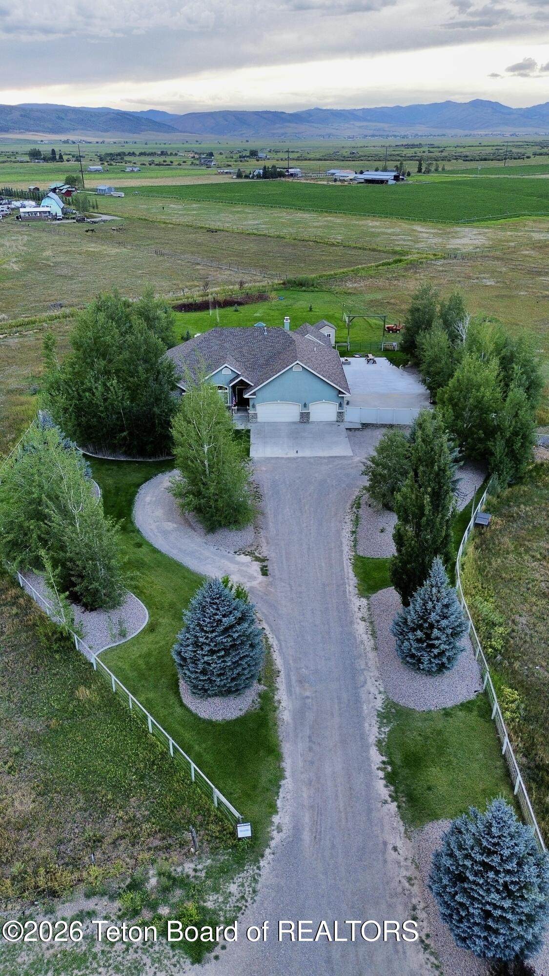 https://bt-photos.global.ssl.fastly.net/teton/1280_boomver_3_26-2186-2.jpg