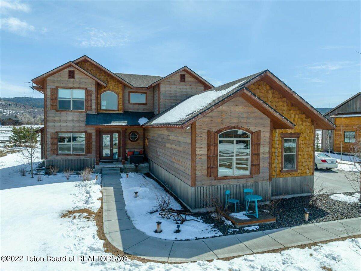 9309 Megan St - Photo 1