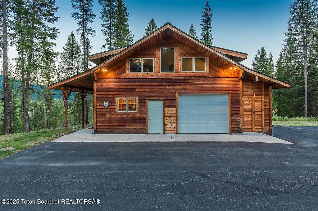 https://bt-photos.global.ssl.fastly.net/teton/orig_boomver_3_23-2046-2.jpg