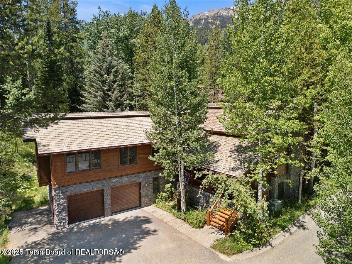 3102 Arrowhead Road - Photo 1