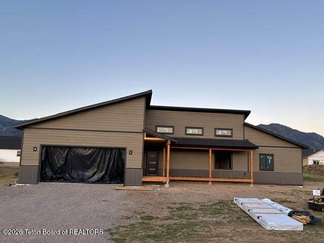 600 Little Greys Loop - Photo 1