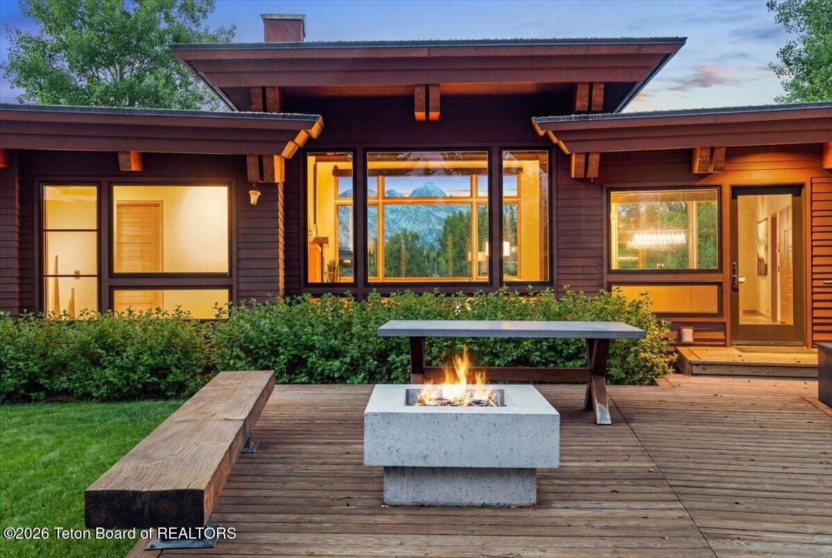 https://bt-photos.global.ssl.fastly.net/teton/orig_boomver_4_26-375-2.jpg