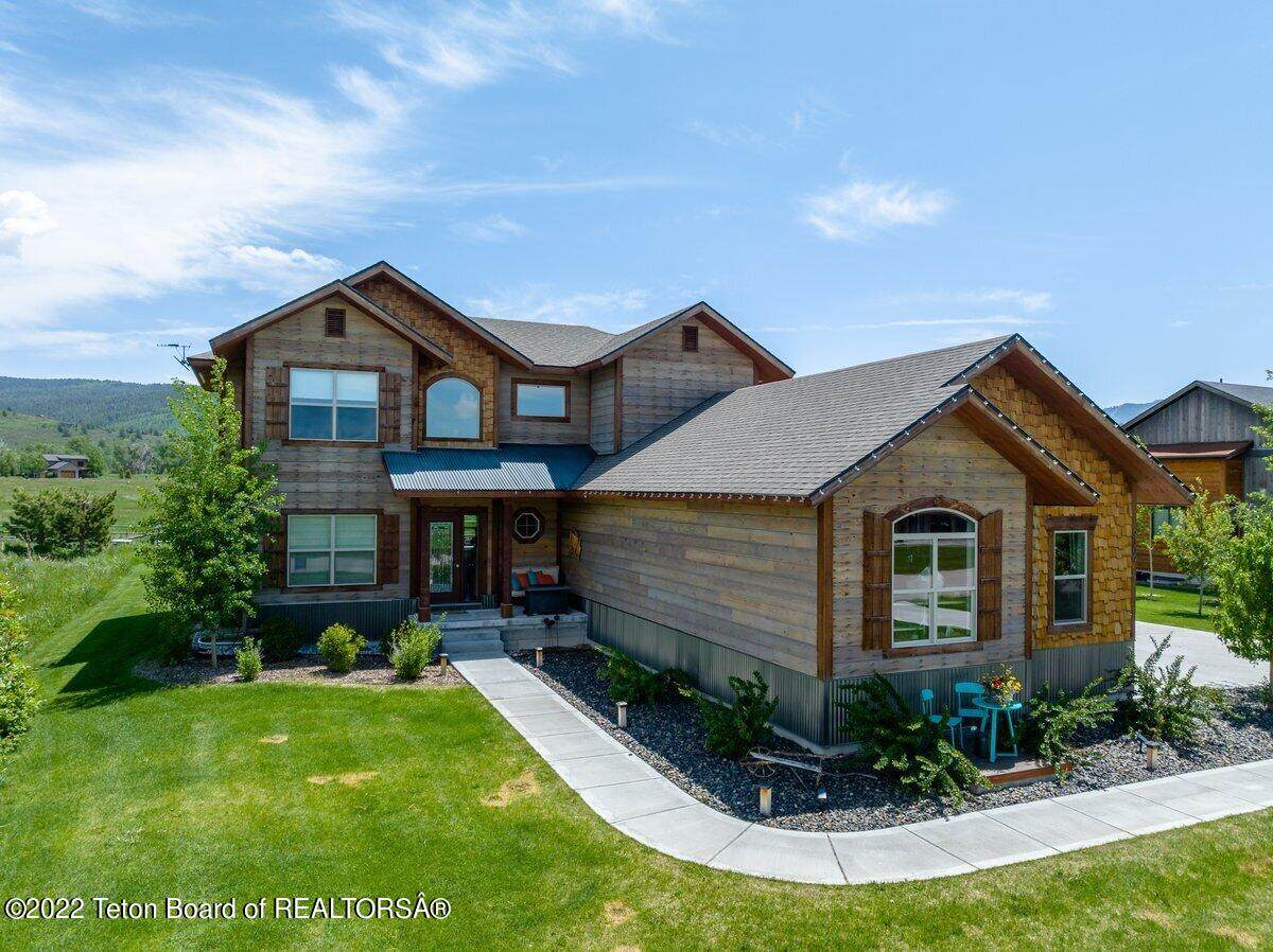 9309 Megan St - Photo 1