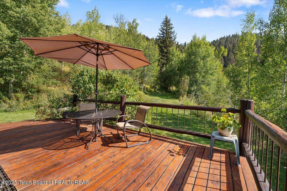 https://bt-photos.global.ssl.fastly.net/teton/orig_boomver_8_25-2419-2.jpg