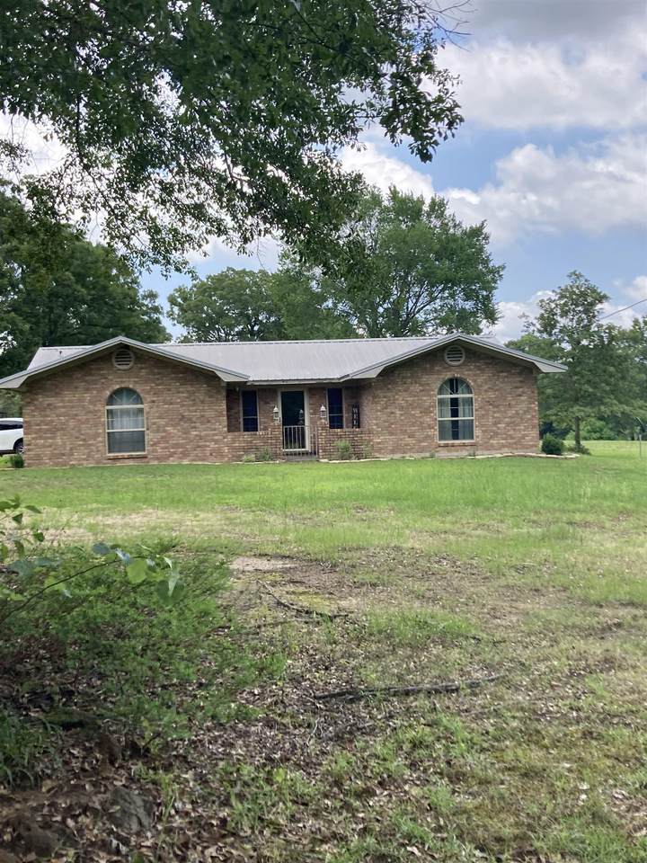 368 County Road 4684 - Photo 1