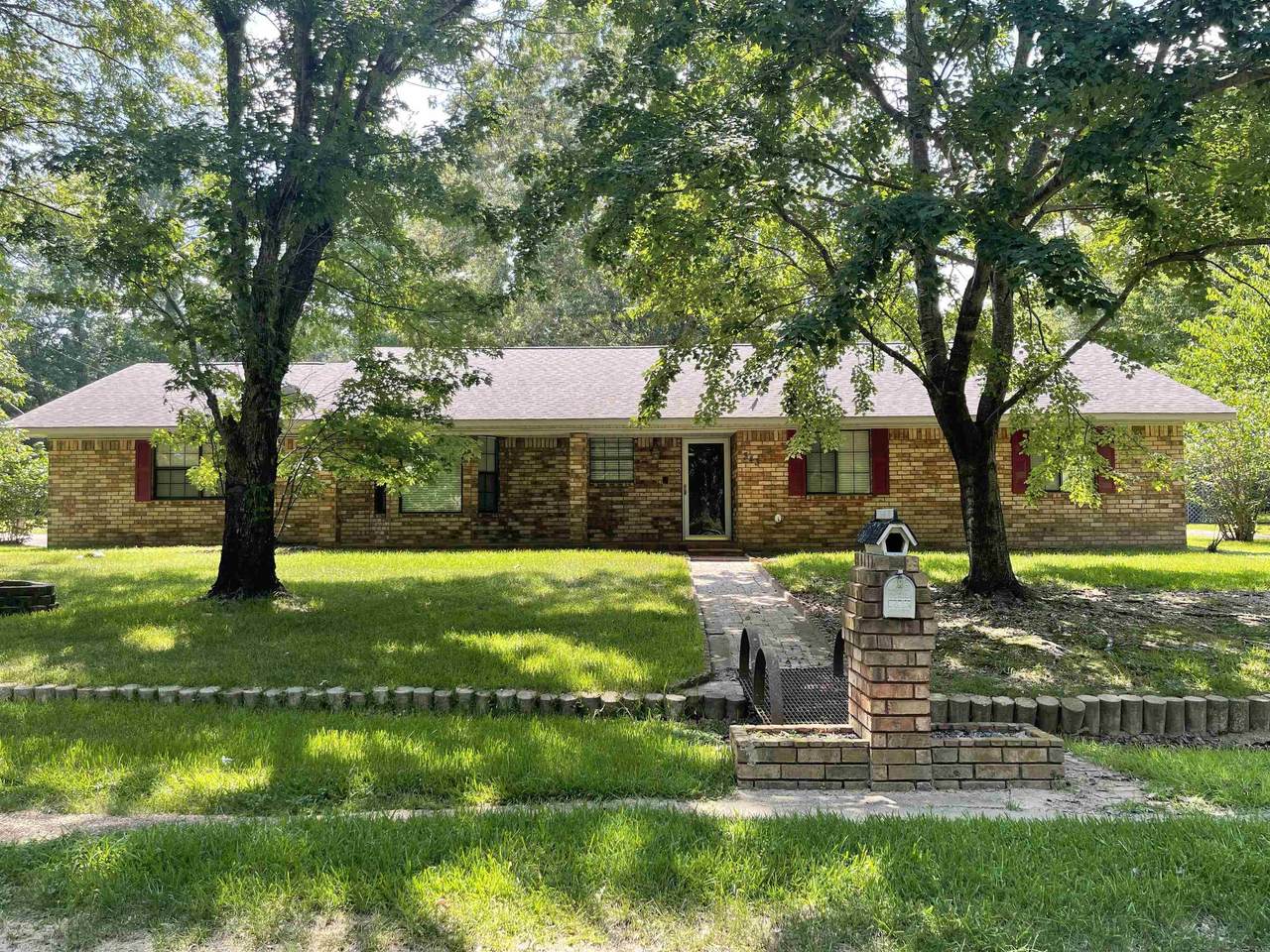 343 Limley Dr - Photo 1
