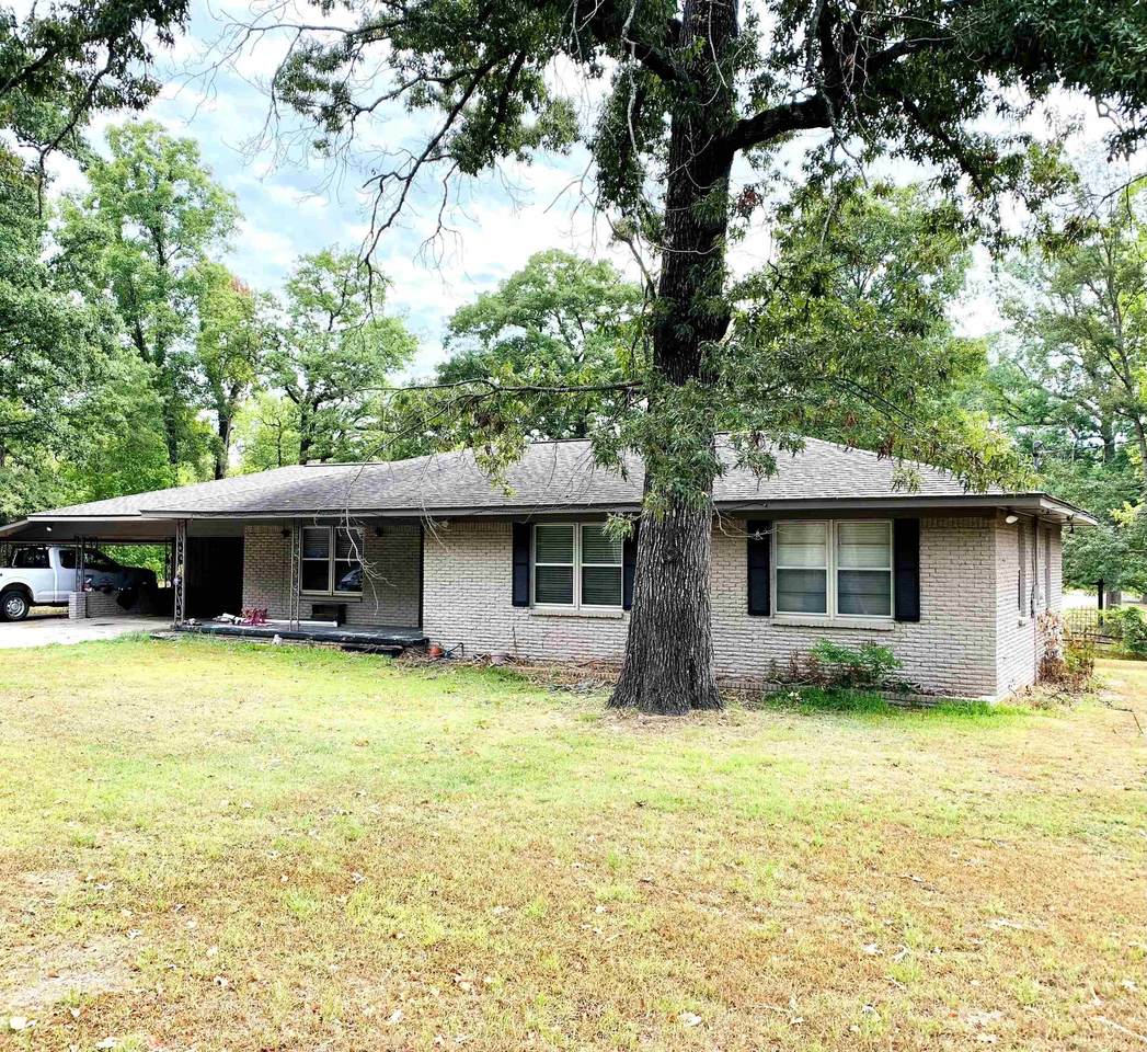 106 Virginia - Photo 1