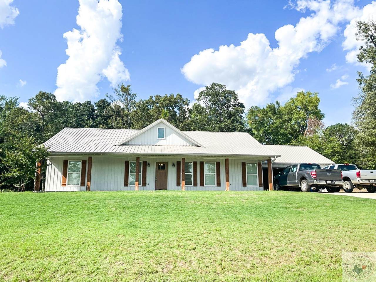 70 Rock Creek Cir - Photo 1