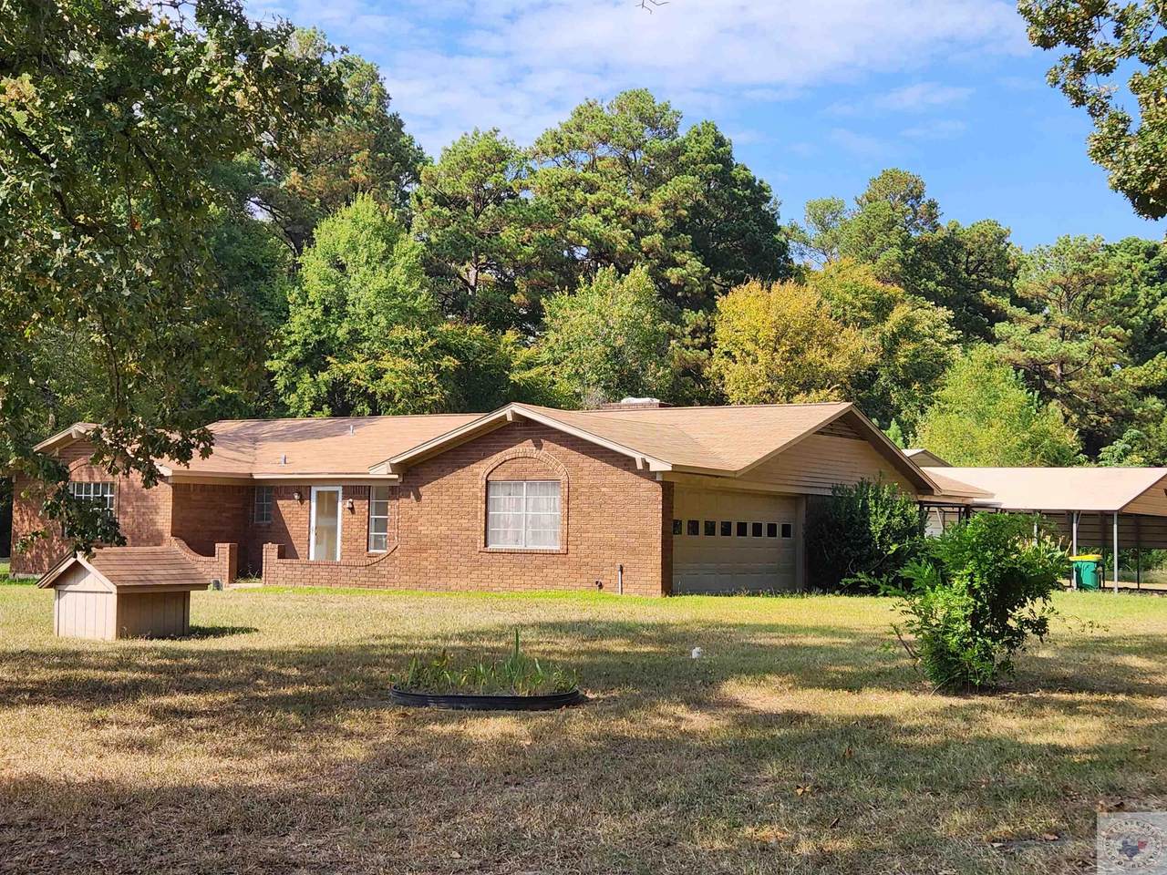 8809 Kings Hwy - Photo 1