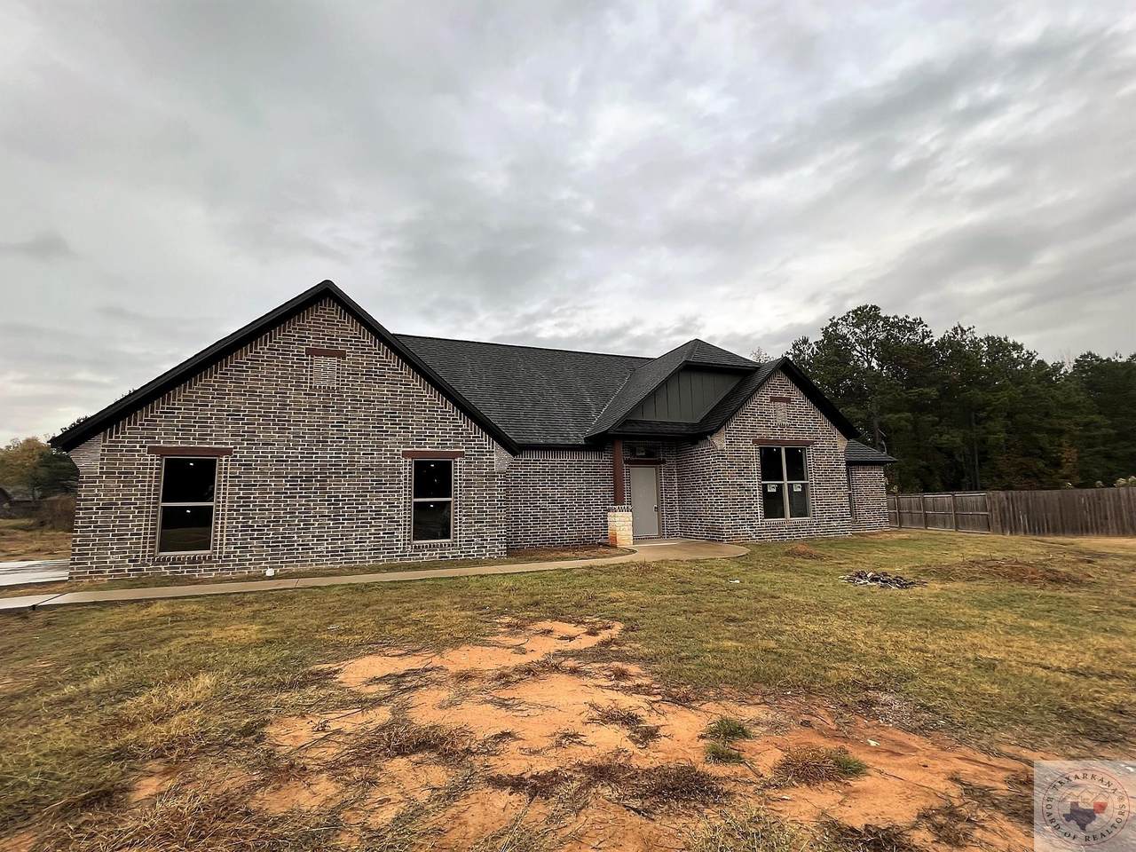 6705 Palisades - Photo 1