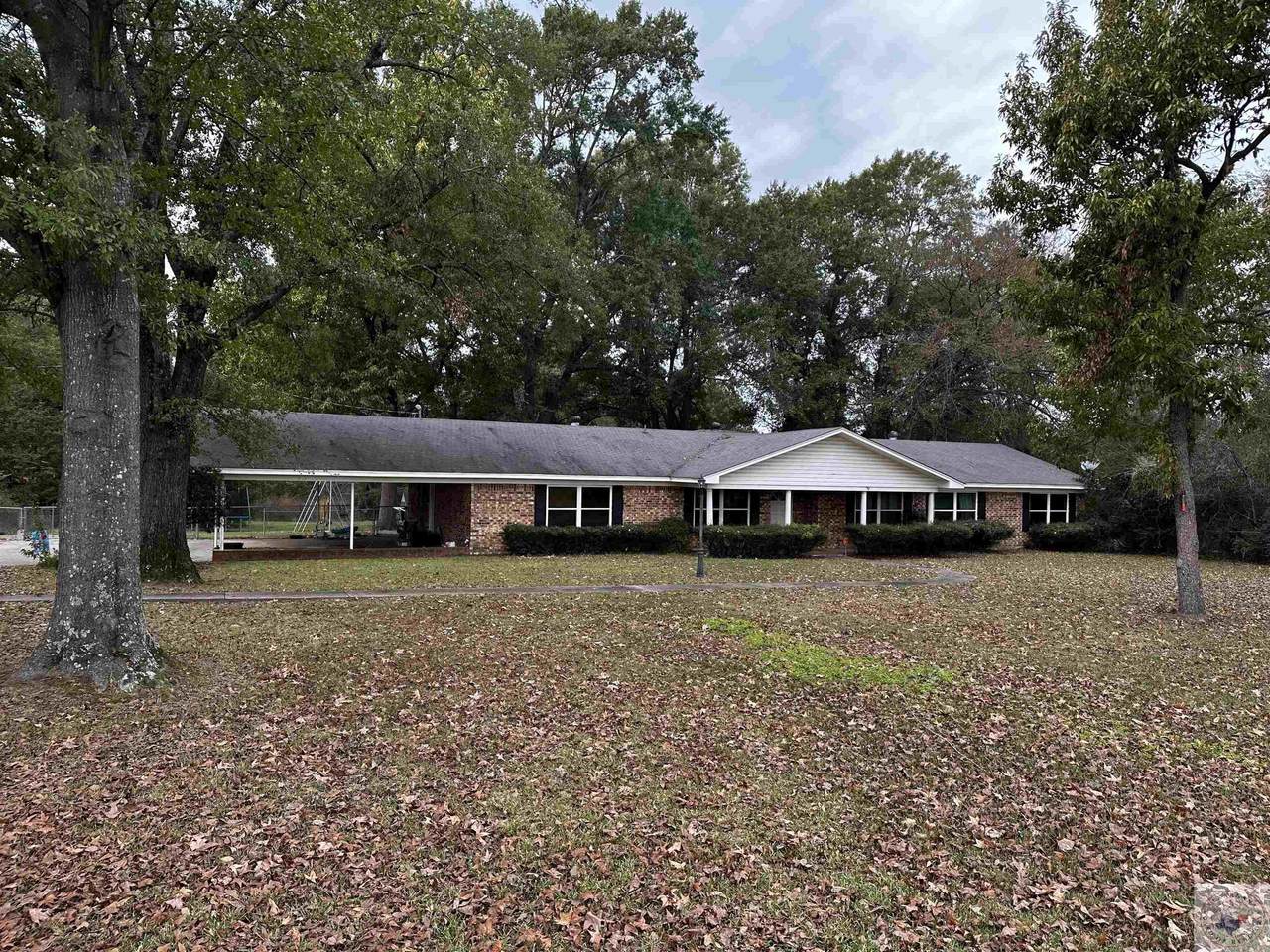 6511 Harris Ln. - Photo 1