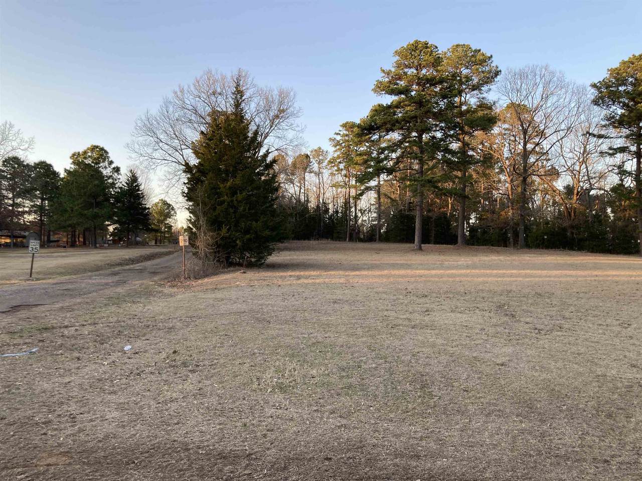 103 County Road 2110 - Photo 1