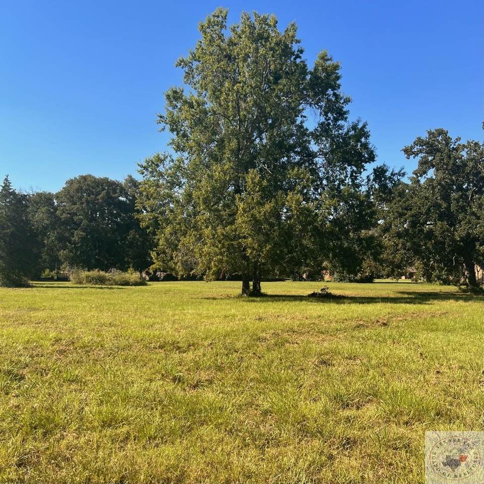 Oak Street, Lot 26 - Photo 1