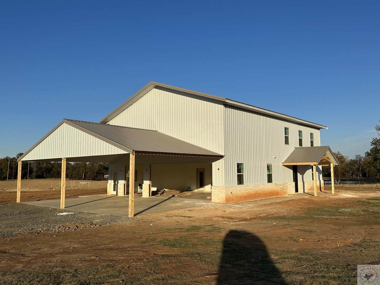 1212 Tri State Rd - Photo 1