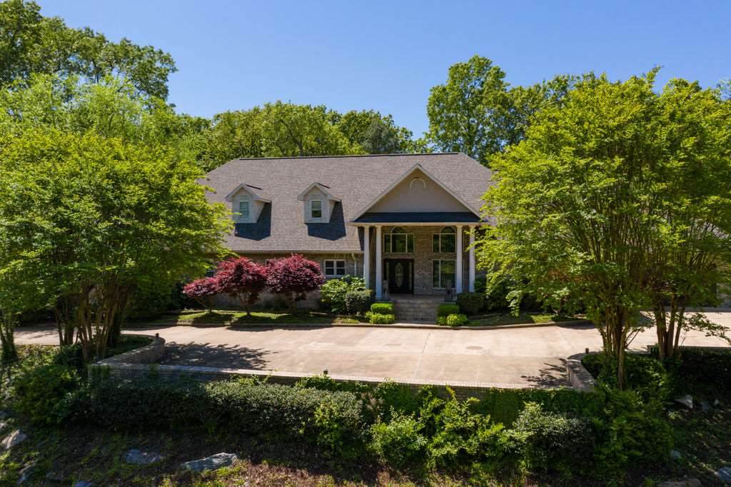 7 Riverside Pl - Photo 1