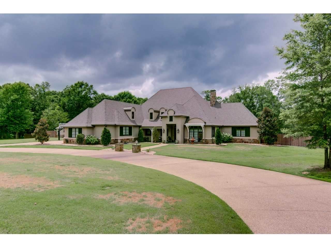 9033 Rhine - Photo 1