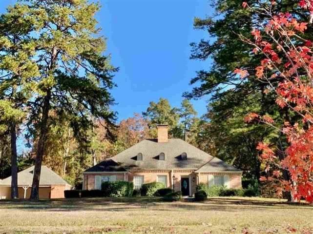 407 Pinecrest - Photo 1
